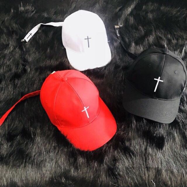 NÓN KẾT ĐUÔI - chữ thập