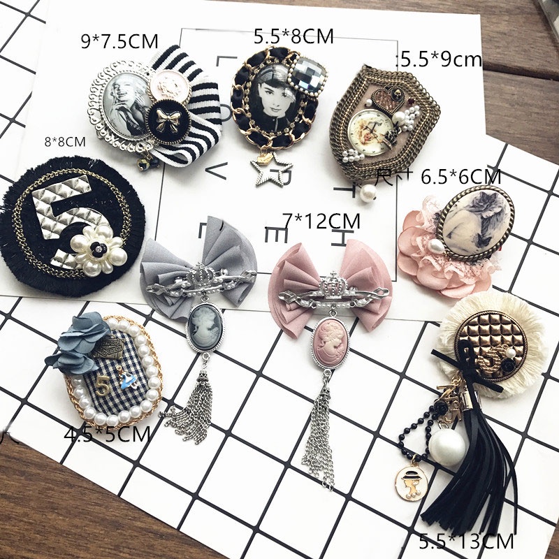 Ghim cài áo hình hoa trà đính ngọc trai giả sang trọng 5 kiểu dáng khác nhau cho nữ