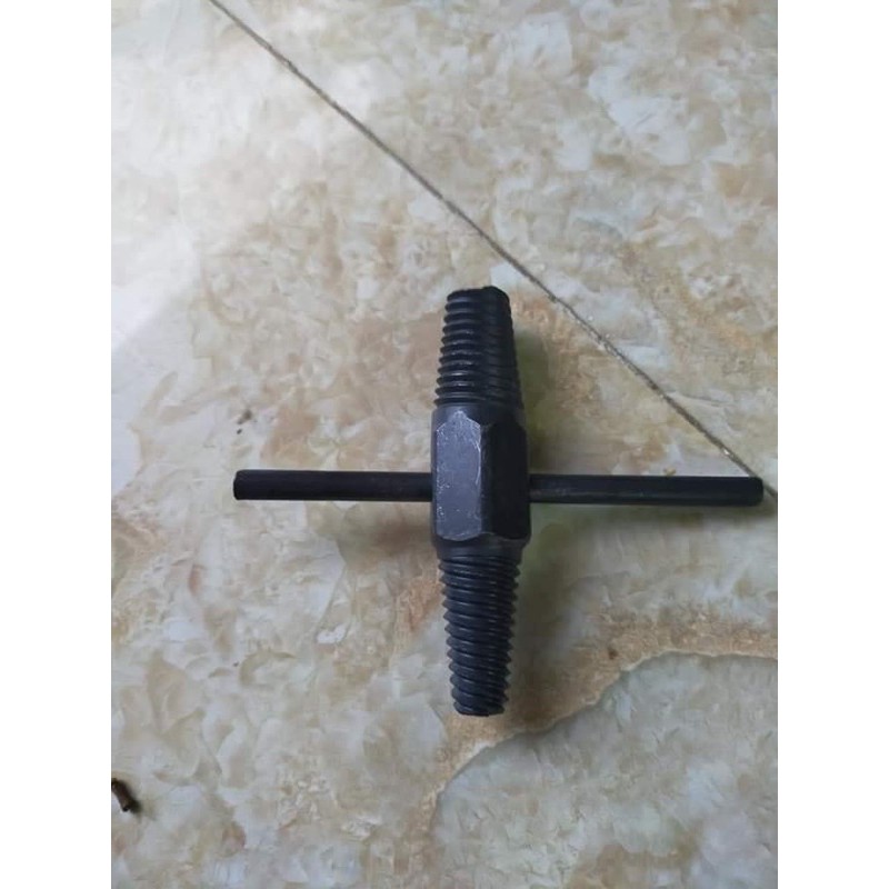 Tháo ren gãy trong tường