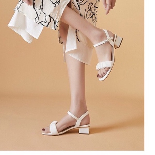 Giày Nữ Sandal Cao Gót 5P Gót Vuông Tôn Dáng C10