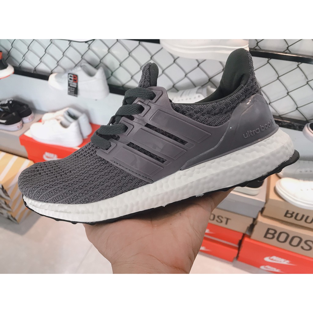 [ Full hộp ] Giày utraboost xám lẻ size 40 hàng đẹp | BigBuy360 - bigbuy360.vn