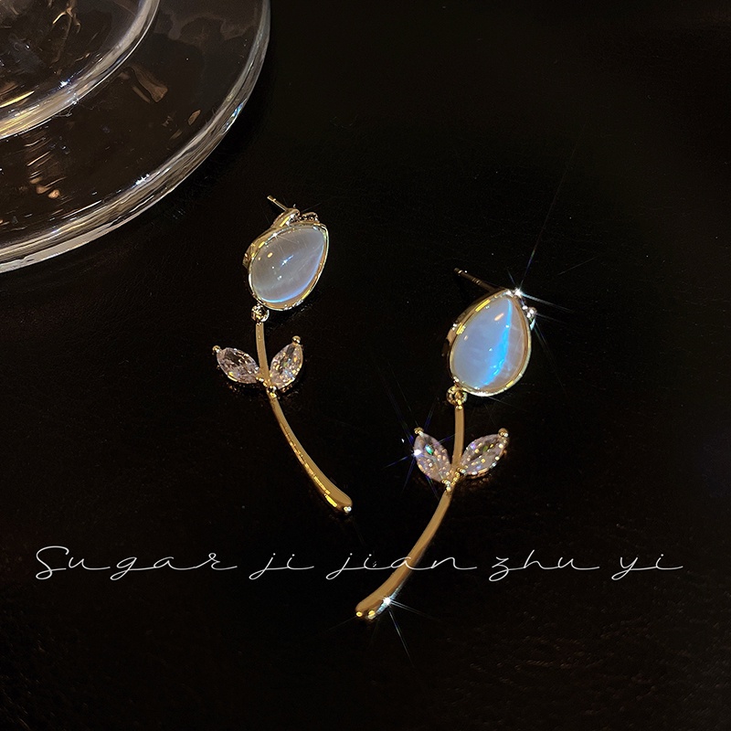 Hoa Tai Hình Hoa Tulip Đính Đá Opal