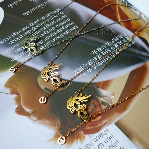 Dây chuyền mặt nạ DE499