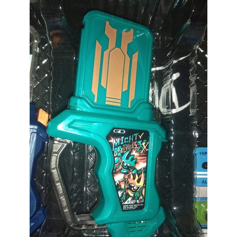 Đồ chơi kamen rider ex aid gashat candy toy