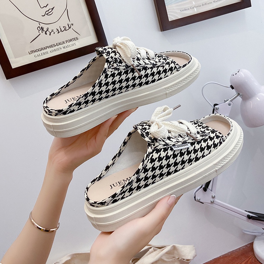 Sục Thể Thao Ulzzang Vintage, Giày Đạp Gót Caro Hở Mũi Chân Chất Liệu Vải Canvas Đế Độn 3cm, Hàn Quốc - Iclassy_shoes