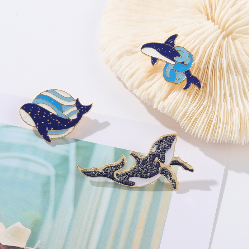 Ghim cài áo QIHE JEWELRY hình cá voi xanh hoạt hình dễ thương