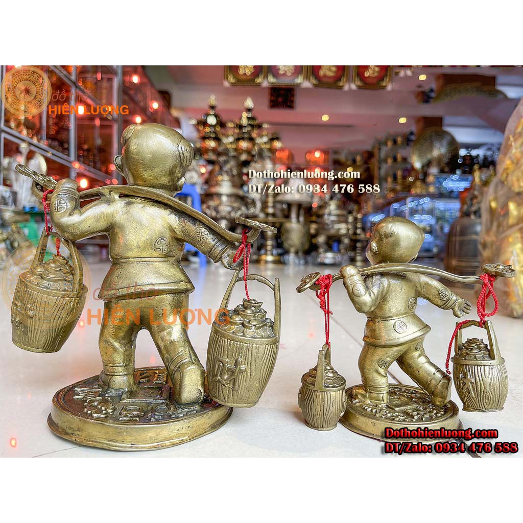 Đồng Tử Nam Gánh Gậy Như Ý 2 Thùng Kim Bảo Bằng Đồng Phong Thủy