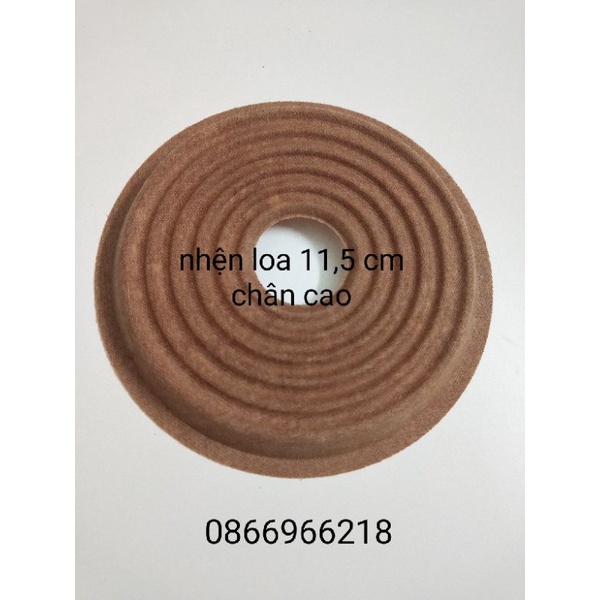 Nhện loa bass đường kính 11,5 cm chân cao.