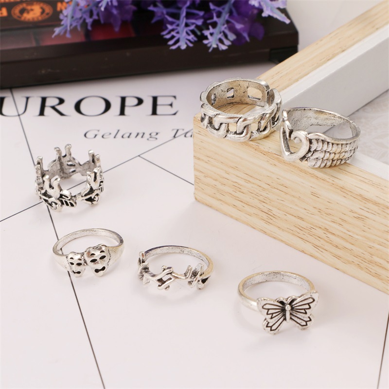 Set 6 Nhẫn Đeo Khớp Ngón Tay Kim Loại Hình Bướm Xinh Xắn Cho Nữ