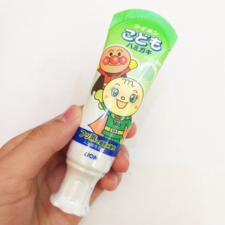 Kem đánh răng Lion cho bé nuốt được 40gr