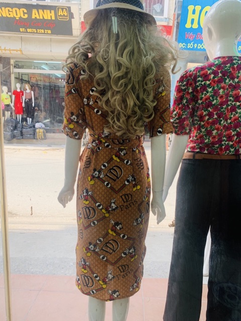 Váy sơ mi kèm đai