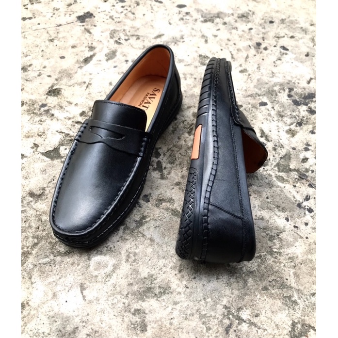 Giày mọi nam da bò.đế cao su mềm..Size từ 39-43.mã M01. màu đen.mẫu mới nhất hiện nay