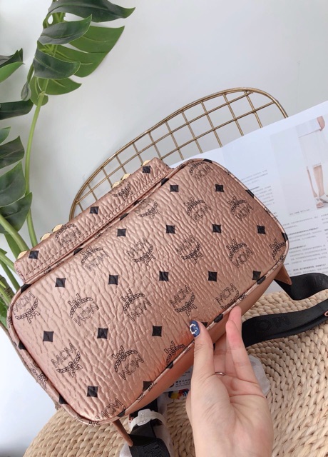 Balo nữ size trung