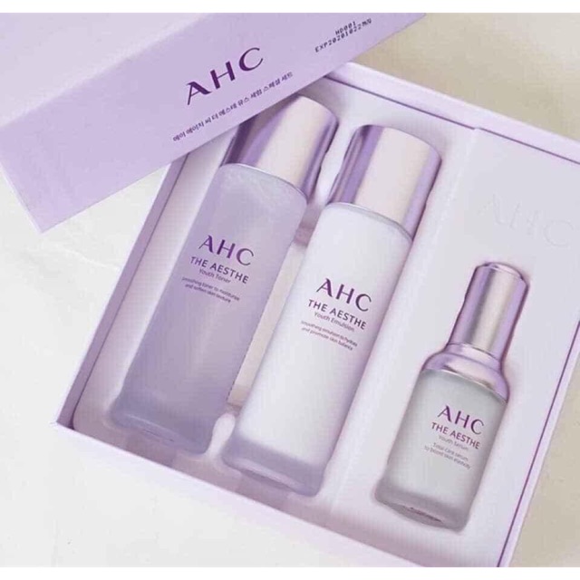 Set dưỡng da AHC