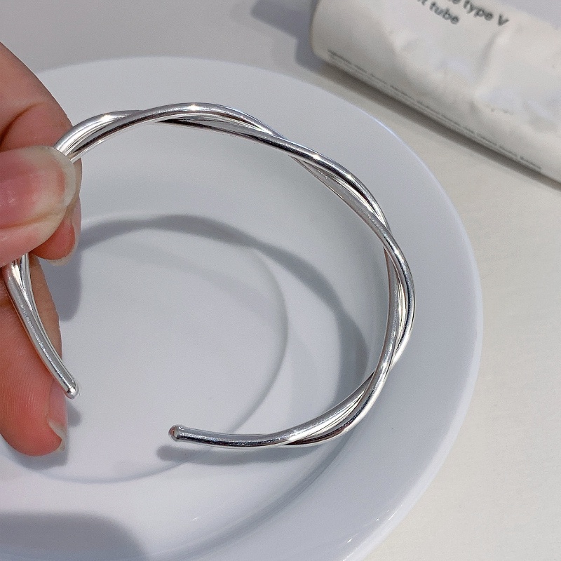 Thiết kế mở Vòng đeo tay Thời trang cao cấp Phong cách đơn giản Vòng tay nữ thanh lịch