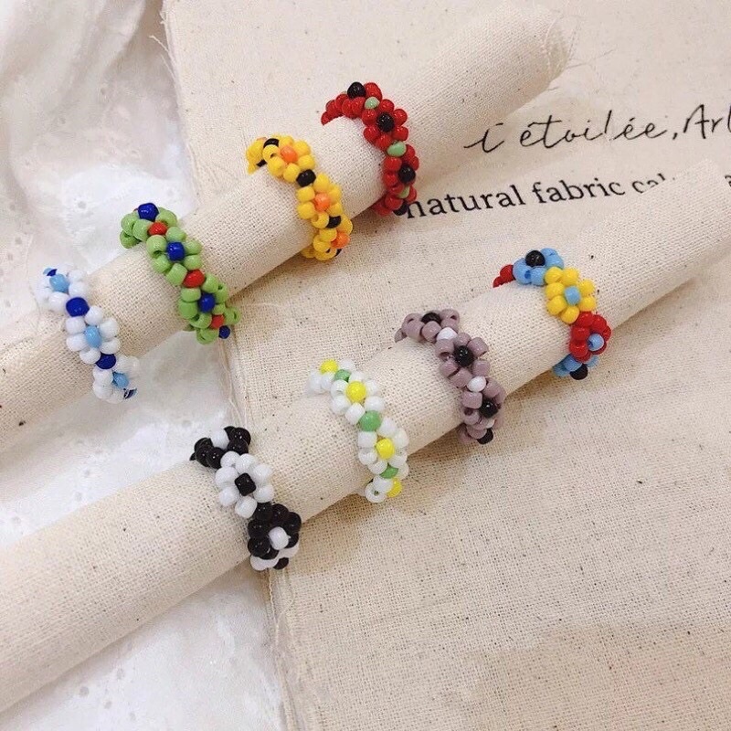 Nhẫn hạt cườm hình hoa cúc, Nhẫn idol Kpop