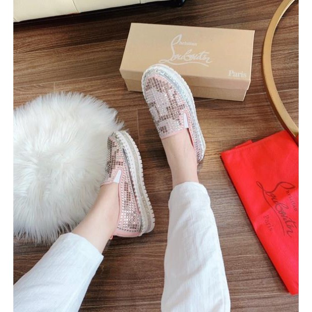 Slip-on lười độn đế kết cườm màu hồng be ‣ :))