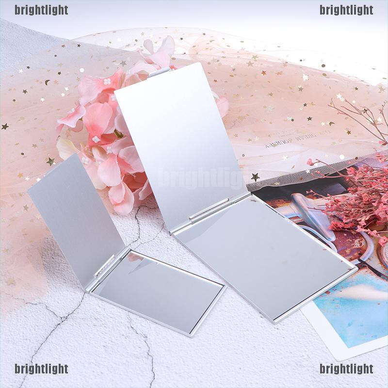 Gương trang điểm gấp gọn siêu mỏng có đèn LED
