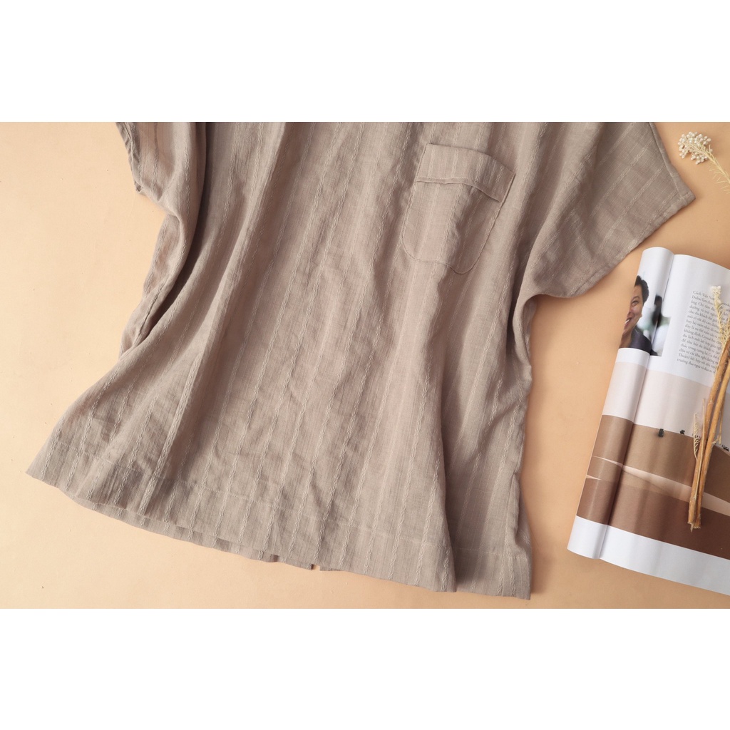 Áo cánh dơi boil thêu phối nút màu nâu KACHISA 596