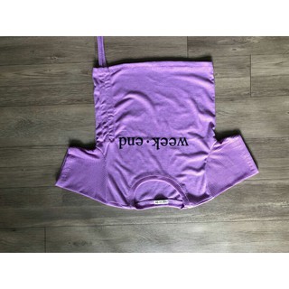 Áo croptop rút eo in chữ