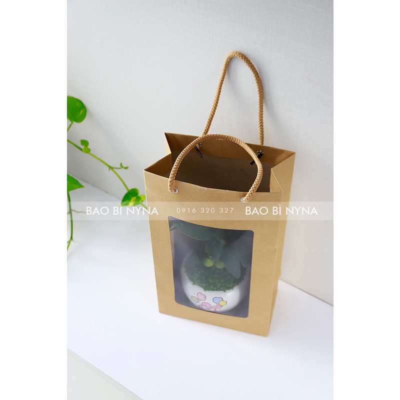 Túi giấy 07 cửa sổ 17x28x9cm
