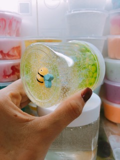 Slime trong ông vàng
