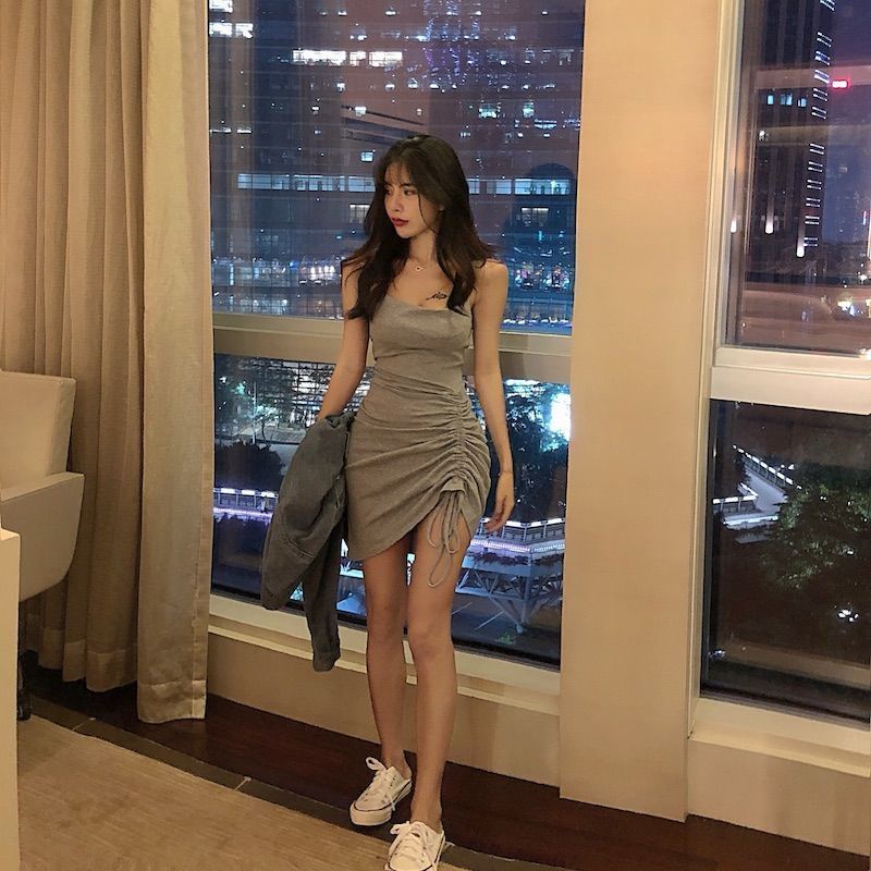 Đầm Hai Dây Ôm Eo Thiết Kế Gợi Cảm Cho Nữ 1.10 | BigBuy360 - bigbuy360.vn