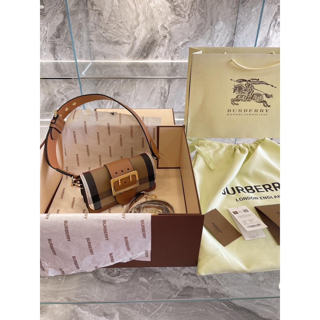 Túi Đeo Chéo Burberry Thời Trang Sang Trọng Cho Nam Nữ