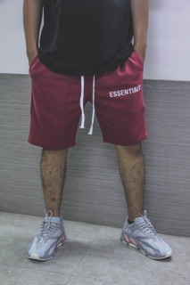 Quần short V line