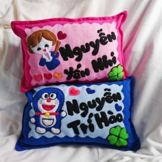 Combo 2 gối nằm cho bé hình cô giáo và doremon