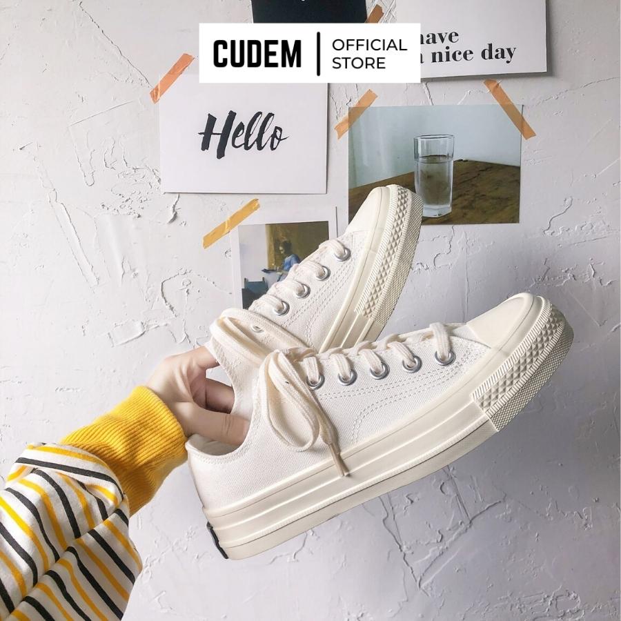 Giày thể thao nữ Dommy cổ thấp, cổ cao chất liệu vải Canvas màu trắng kiểu dáng bata học sinh S43