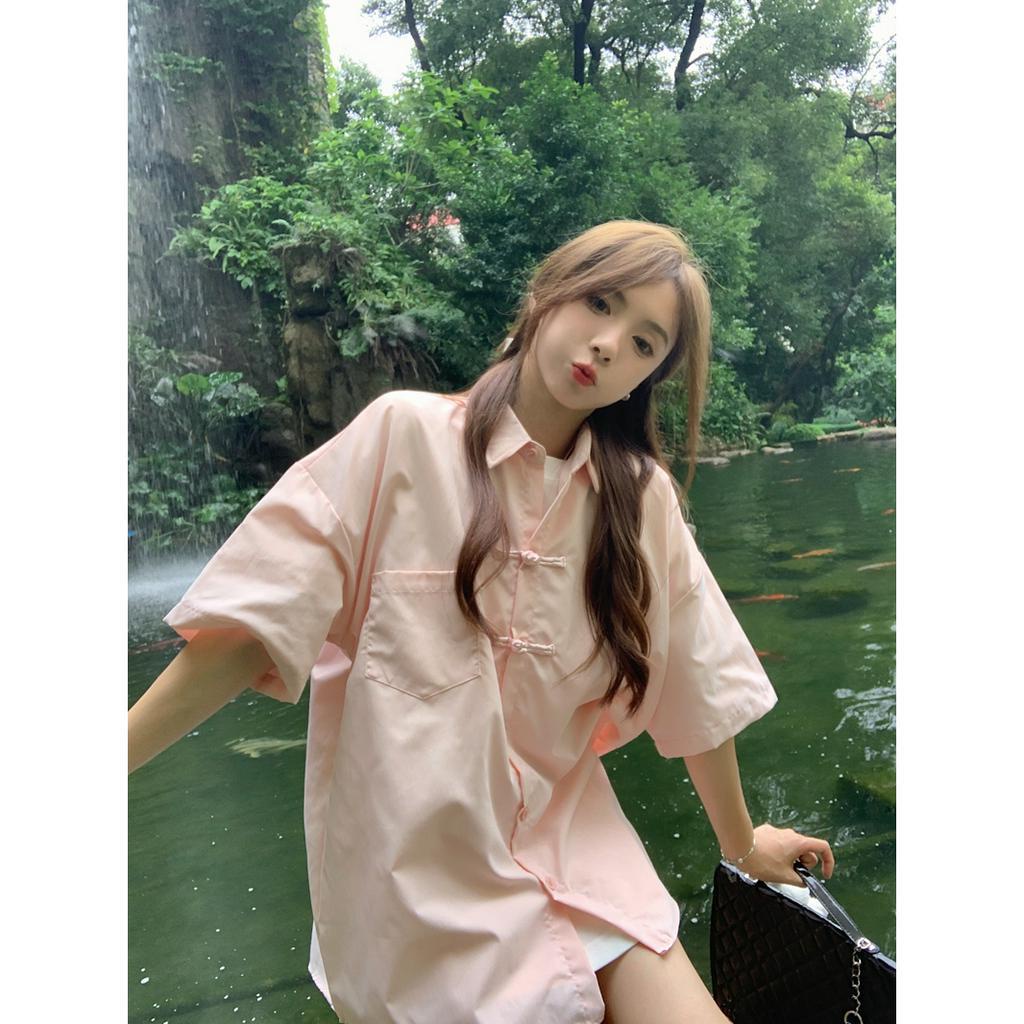 QOEDDV Áo Sơ Mi Babydoll Tay Ngắn Chống Nắng Cổ Polo Cài Nút Đĩa Màu Hồng Đào Trung Hoa Giản Dị Mùa Hè Mới Dành Cho Bạn Nữ