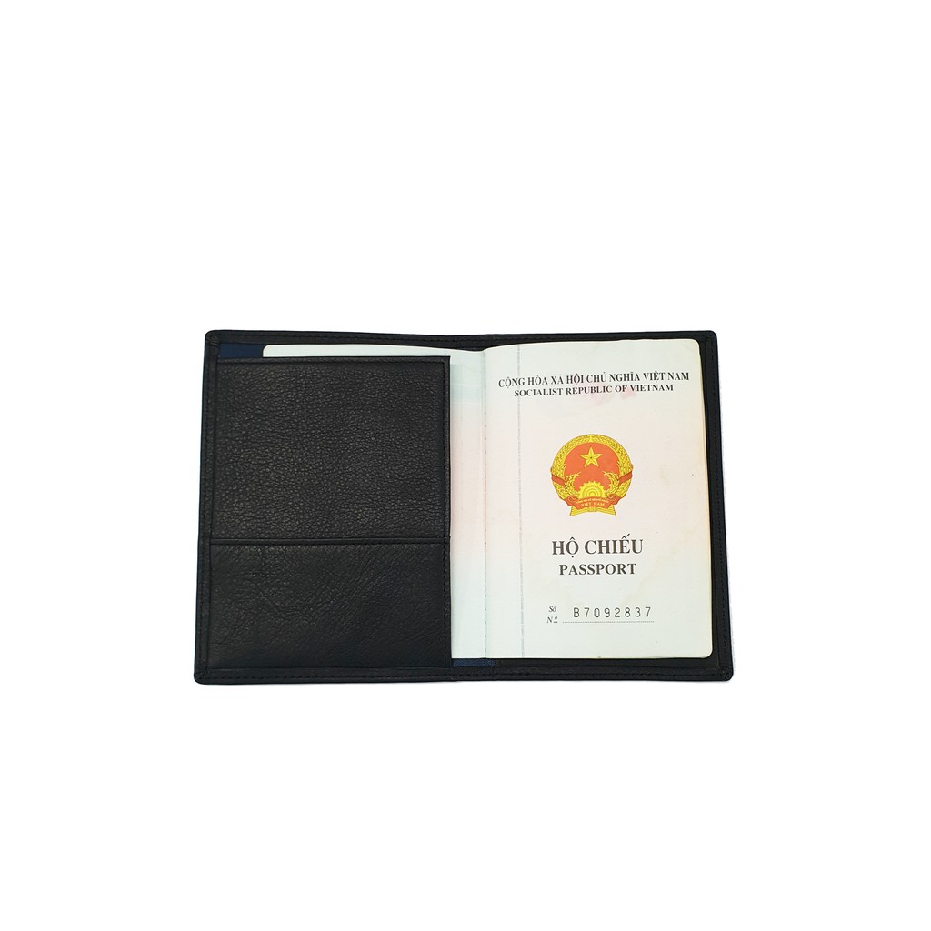 Ví Đựng Passport Eruco Da Bò Nappa ERU-PP01- Màu Đen