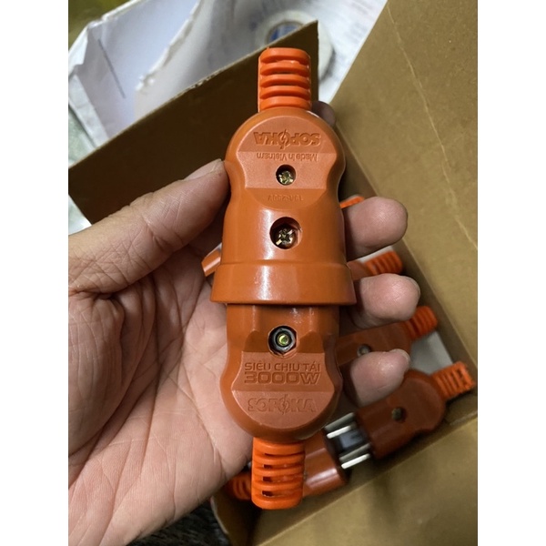 Phích cắm siêu chịu tải SOPOKA P3000W2+, phích cái chịu tải chống vỡ chịu nhiệt