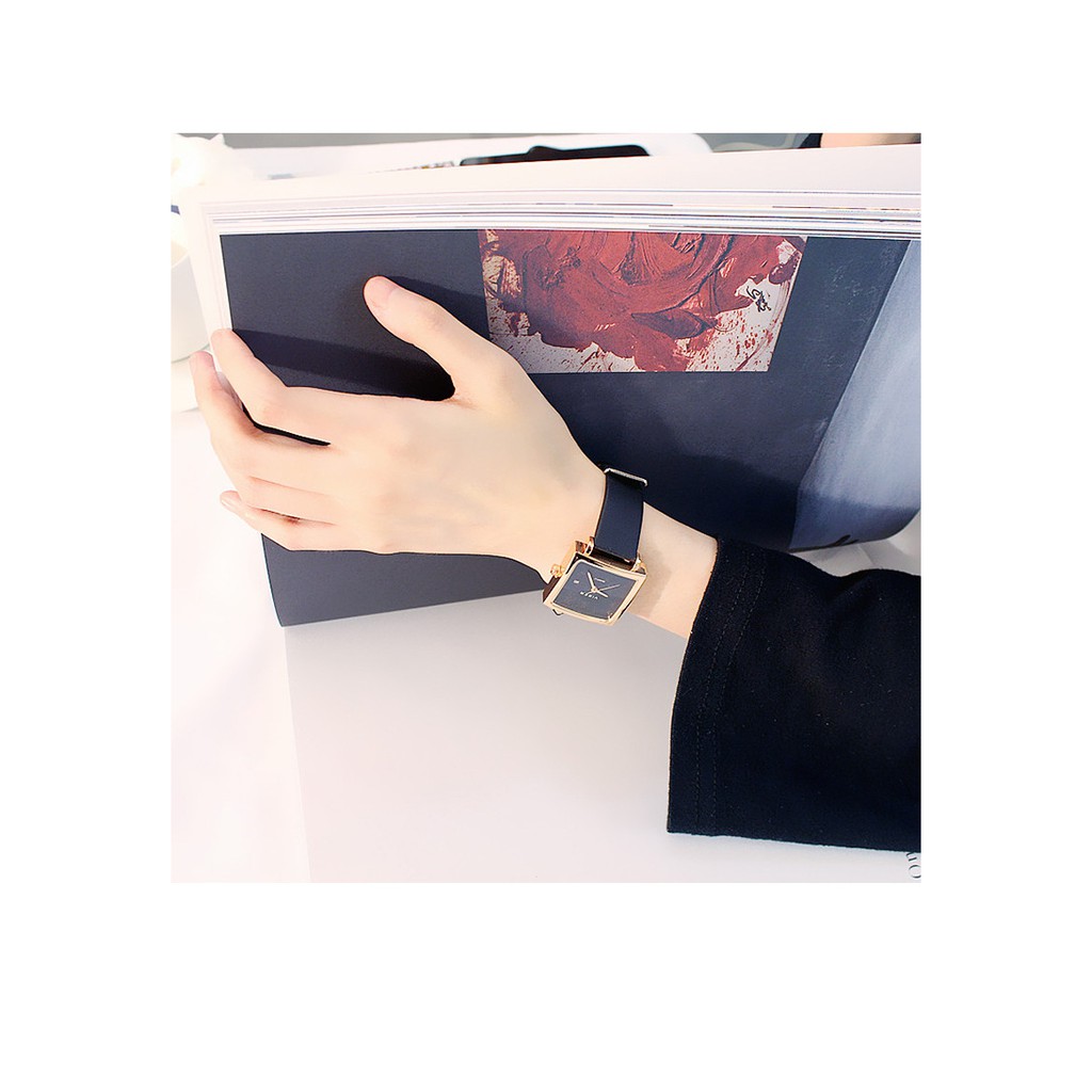 [Mã FAMAYFA2 giảm 10K đơn 50K] Đồng hồ nữ trắng đen thời trang DH555 shop Ny Trần đồng hồ mặt vuông | BigBuy360 - bigbuy360.vn