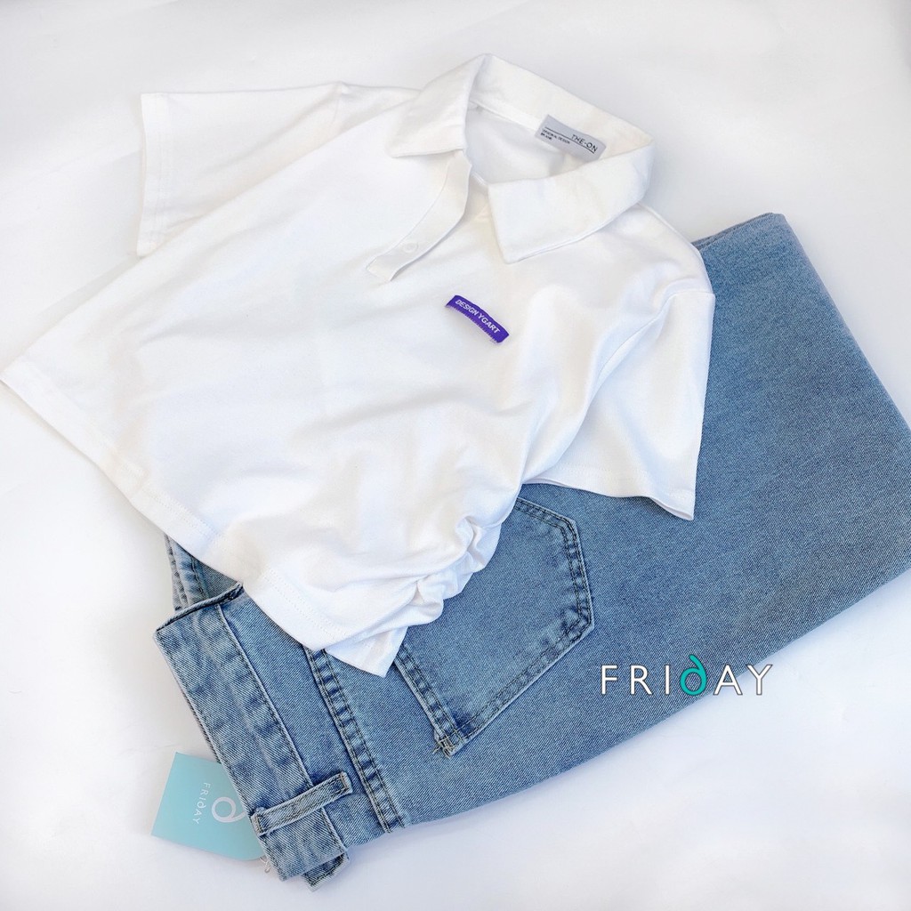 Áo croptop tag chữ ngực cổ polo phong cách trẻ trung Friday | BigBuy360 - bigbuy360.vn
