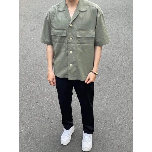 (𝗵𝗮̃𝗻𝗴 : 𝗚𝘂 𝗯𝘆 𝗨𝗻𝗶𝗾𝗹𝗼) Áo sơmi Tay ngắn Oversize (2 màu :Olive -Đen)