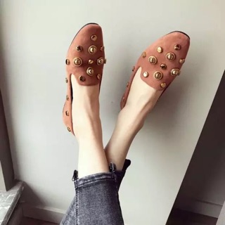 M14: Giày búp bê da lộn
