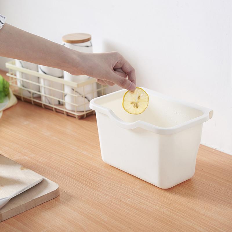 Thùng rác mini treo cửa tủ nhà bếp 2020