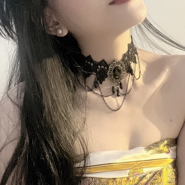 Vòng cổ ren đen Choker ren cổ điển