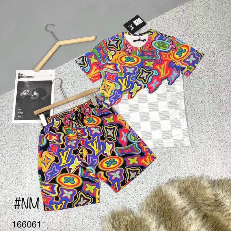 Bộ hè nam LV loang hoa, bộ đồ nam cổ tròn cực chất - bearshop | BigBuy360 - bigbuy360.vn