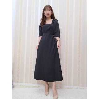 Đầm maxi tay lỡ cổ vuông đan dây sau lưng