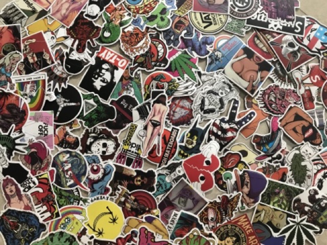 Sticker Simpson chống nước dán nón BH, xe, vali, laptop,...