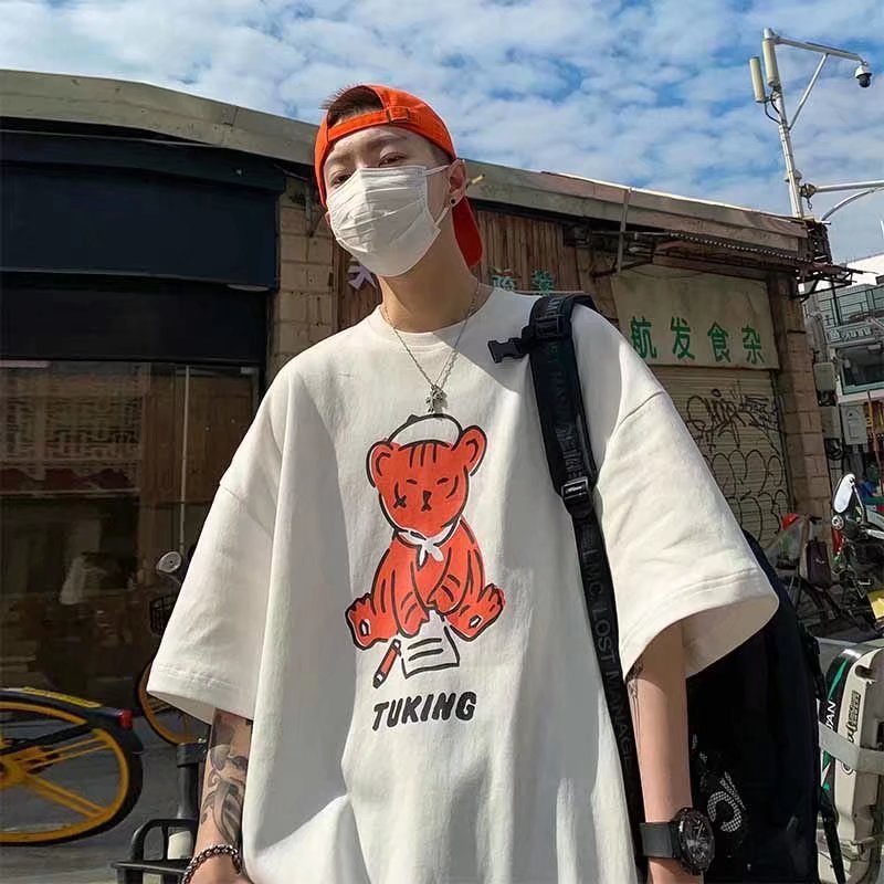Áo Thun Tay Ngắn Dáng Rộng In Họa Tiết Hoạt Hình Phong Cách Hồng Kông Thời Trang Mùa Hè Cho Nam size M-8XL