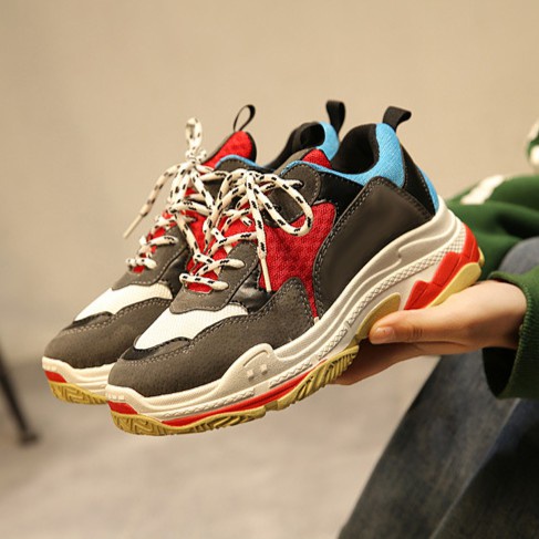 Xả Giày Thể Thao Nữ