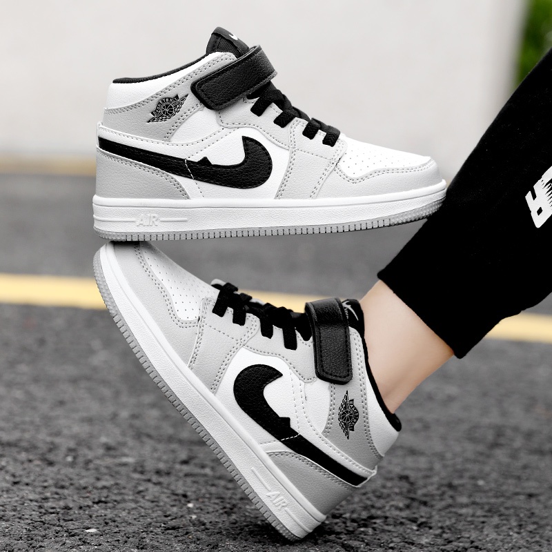 Giày bóng rổ AJ phiên bản Air Force cho bé
