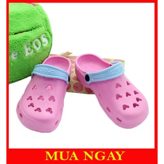 Dép Đi Trời Mưa