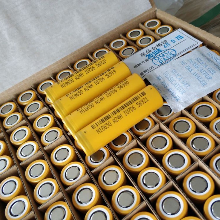 Pin Sạc 18650-2000mah, 2500mah 2800mah 3000mah-xả 6A-15A  .