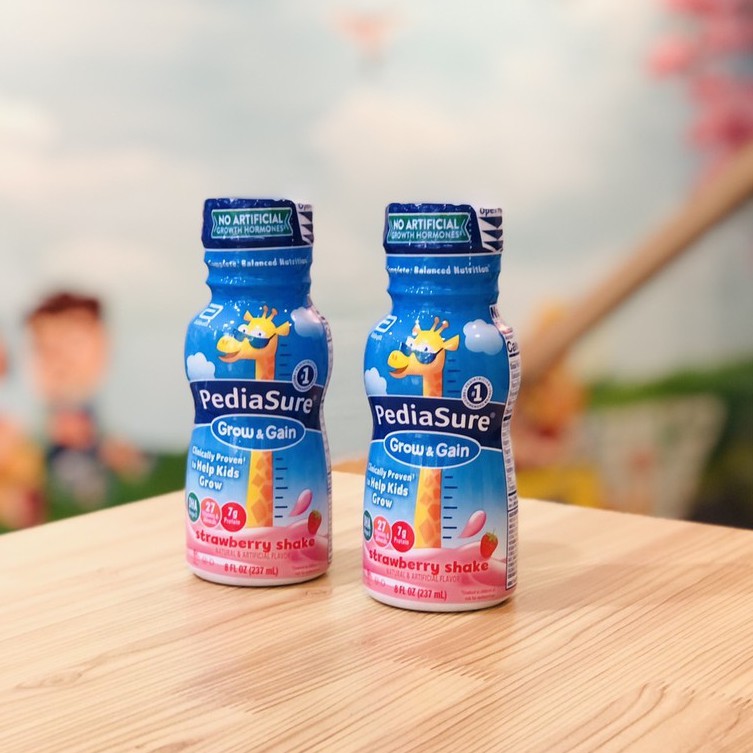 SỮA NƯỚC PEDIASURE MỸ 237ML VỊ DÂU CHO BÉ TỪ 2 TUỔI