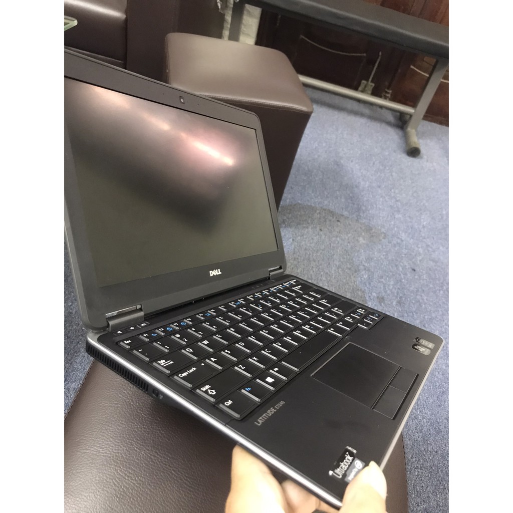 Laptop Dell Latitude E7240 (Core I5 4300U/Ram 4GB/SSD 128GB/ màn hình 12.5 inch HD)